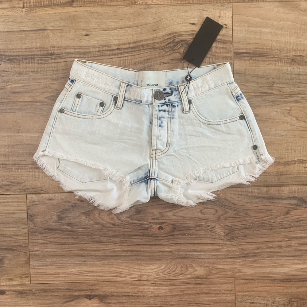 🆕•{One Teaspoon}• CLASSIC BONITAS